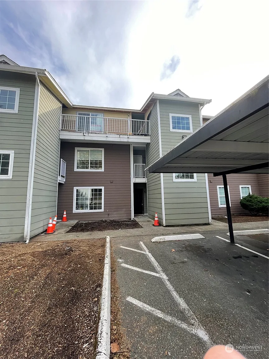 9815 Holly Drive #A302 photo 1