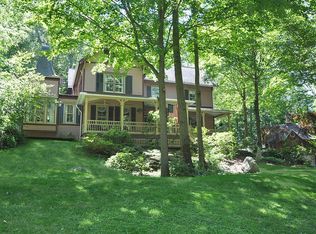 19 Playground Rd, Ridgefield, CT 06877