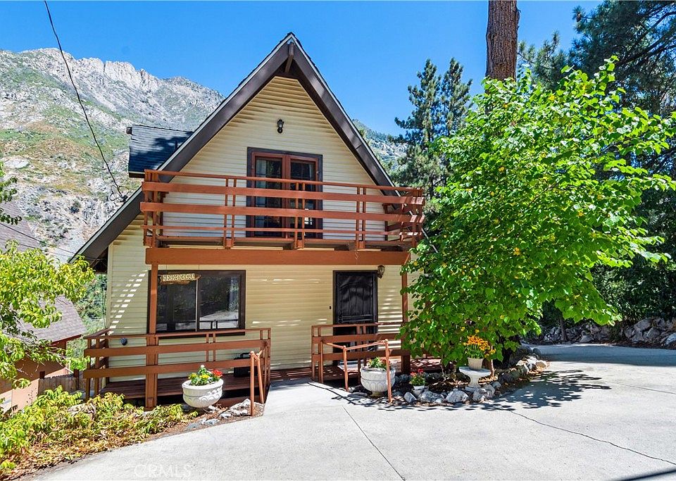 1st image of 39444 Canyon Dr
