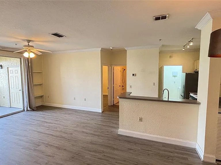 1325 Lake Shadow Cir #12104 — Photo 4