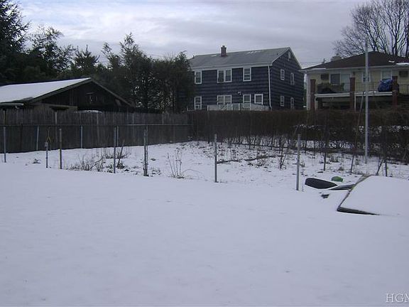 5th image of 431 Ellendale Ave #1