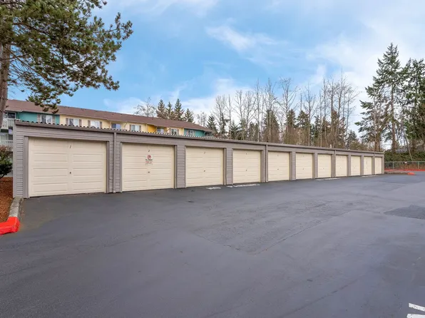 Arbor Woods Apartments