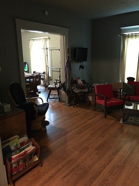 1st image of 1123 W Oklahoma Ave