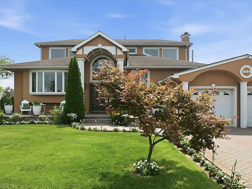 1st image of 844 Park Lane