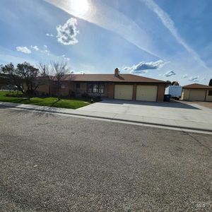 1077 N Etheridge Pl, Boise, ID, 83704