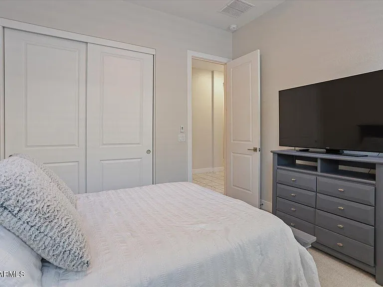 21147 W Hillcrest Blvd — Photo 19