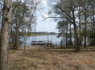 322 Bell Dr, Defuniak Springs, FL 32433