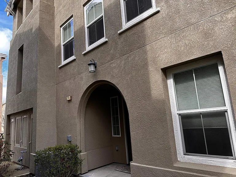 216 Hockney Ave — Photo 15