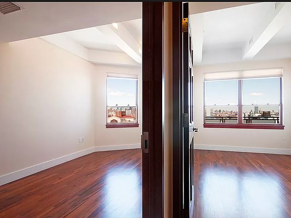 4th image of 240 Meeker Ave APT 73