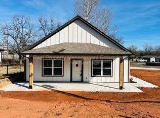 104 N Harrison Ave, Blanchard, OK 73010