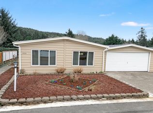 3420 NE Coos St, Newport, OR 97365
