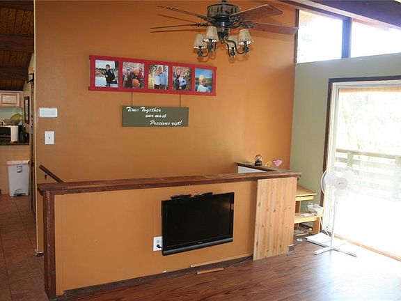 5th image of 1132 Crags Ln