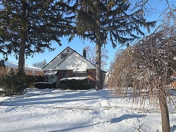 3rd image of 36 Granville Ave