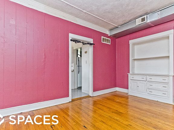 3rd image of 3508 N Broadway St #3516-3