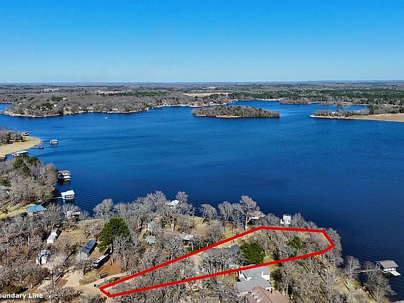 3rd image of 7811 Double Oaks Rd