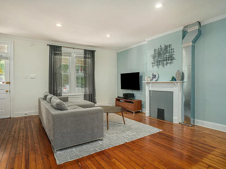 351 Washington Ave — Photo 7