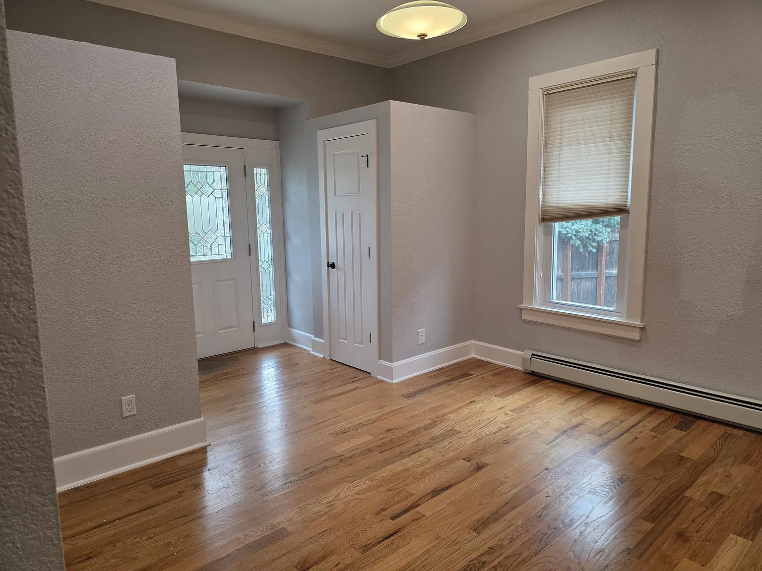 3 bed, 1131 sqft, $3,250 — Photo 3
