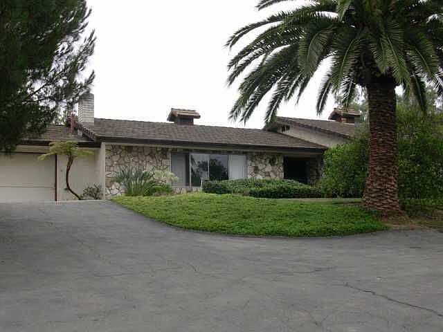 Custom Home on 1/3 Acre