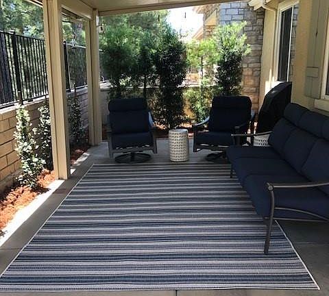 End Patio, Private End Unit