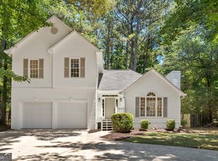 30 Swan Dr, Hiram, GA 30141