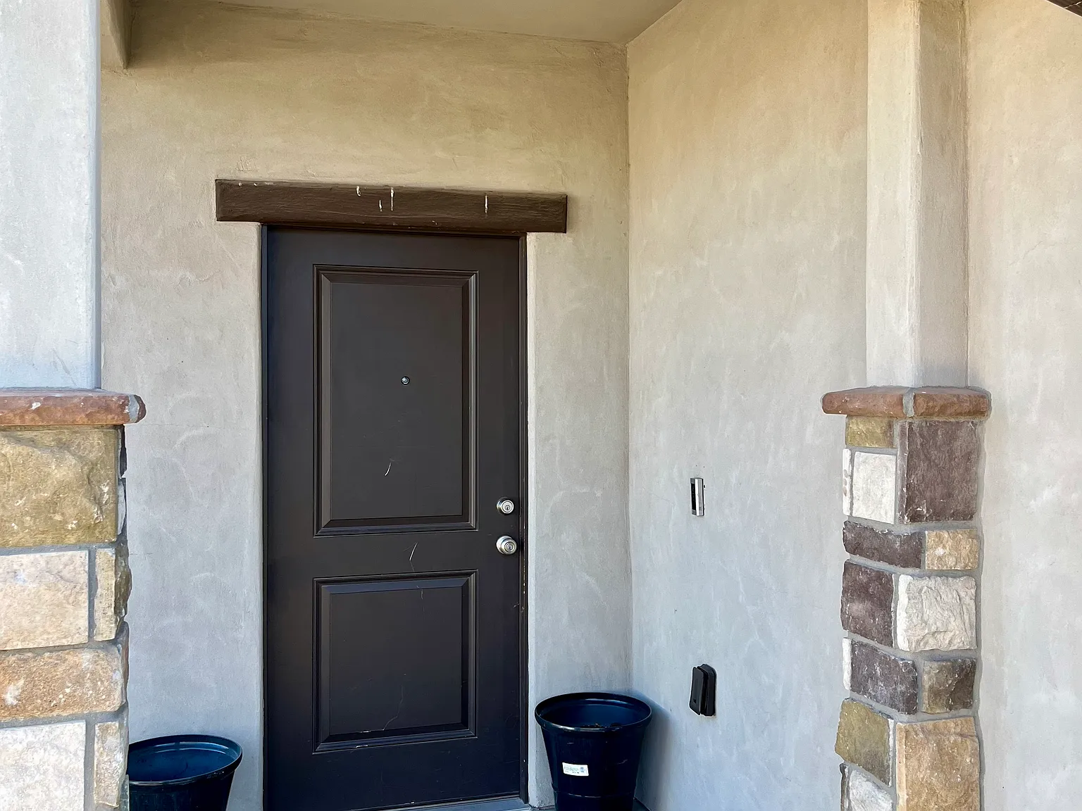 3 bed, 2.5 bath, 1644 sqft, $2,045 — Photo 4