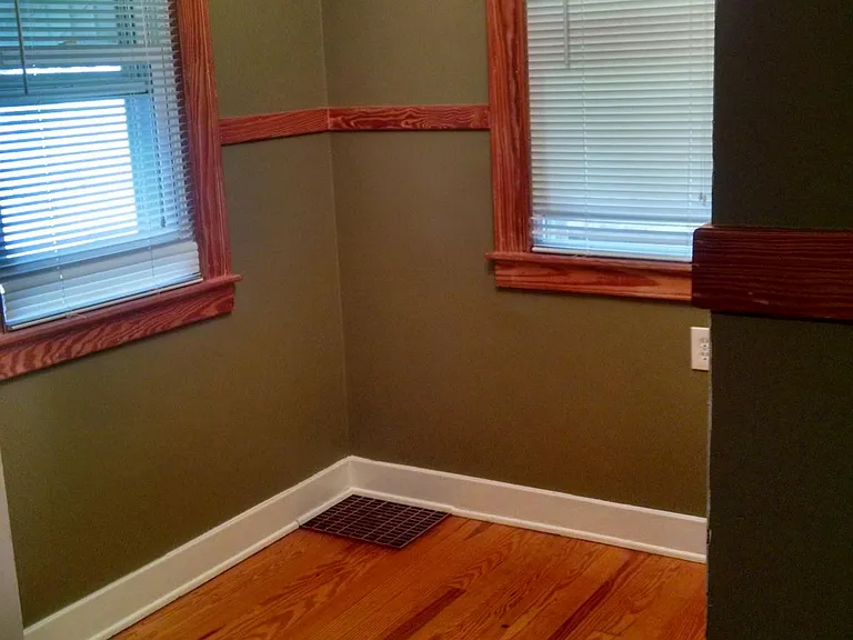204 S Francis Ave — Photo 6