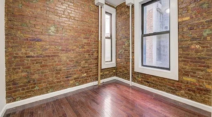 Rented by REAL New York | media 9