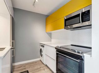 1513 N 26th Ave SW #206, Calgary, AB T2T1C4