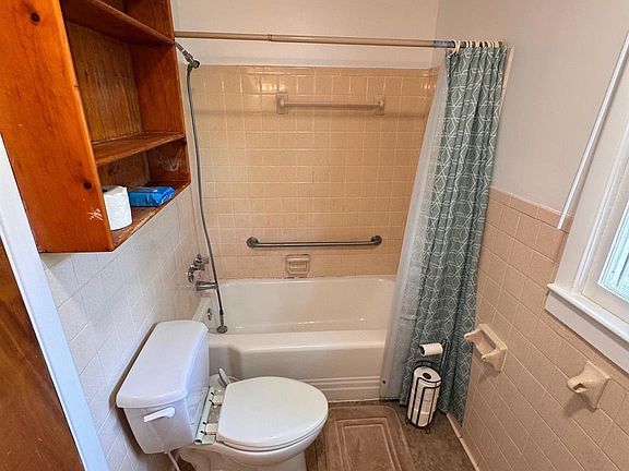 5th image of 173 Wilson Rd