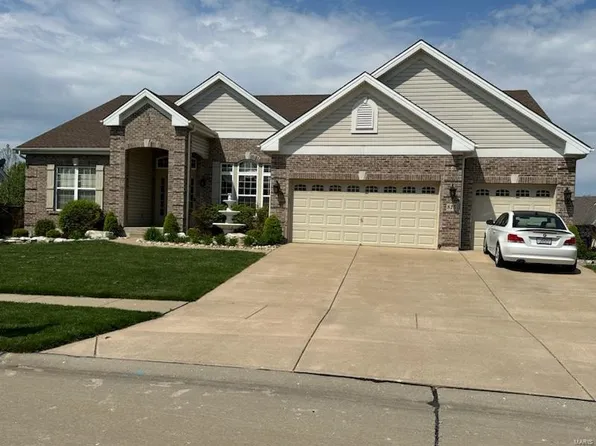 815 Brockwell Dr, Dardenne Prairie, MO 63368