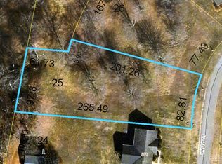 25 Maplewood Ln, Taylorsville, NC 28681