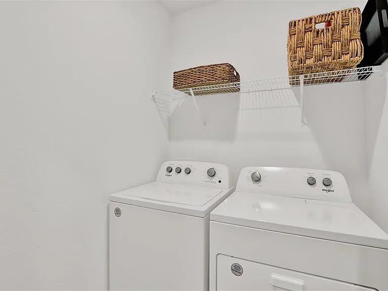 35514 Mahwah Ave — Photo 20