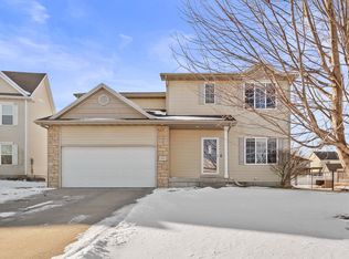 1015 SW 37th Ct, Ankeny, IA 50023