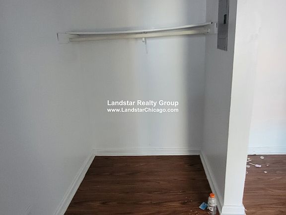 5th image of 6726 N Glenwood Ave #302