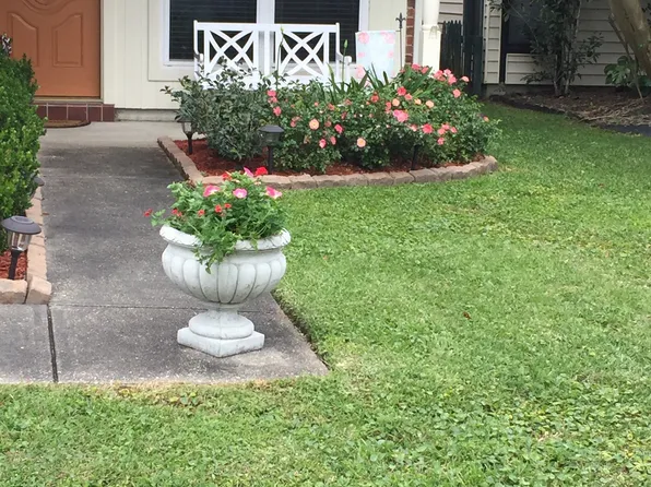 15567 Springwood Ave, Baton Rouge, LA 70817