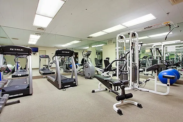 Rented by Corcoran | media 15