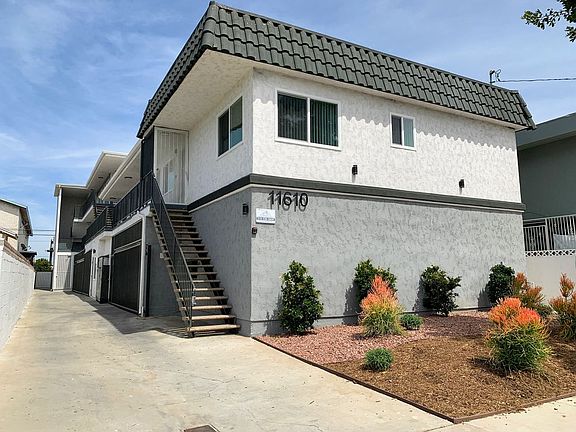 2nd image of 11610 Oxford Ave #1