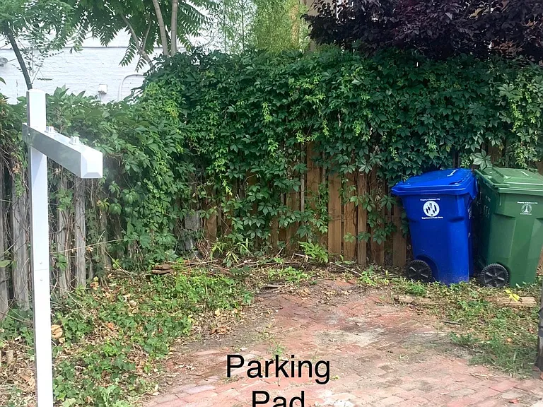 686 Washington Blvd — Photo 25