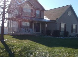1454 Mallard Dr E, Chambersburg, PA 17202