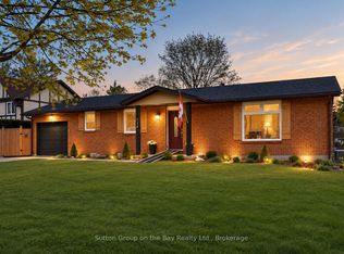 238 McCrea Dr, Clearview, ON L0M1S0