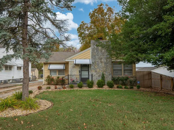 1743 E Elm Street, Springfield, MO 65802
