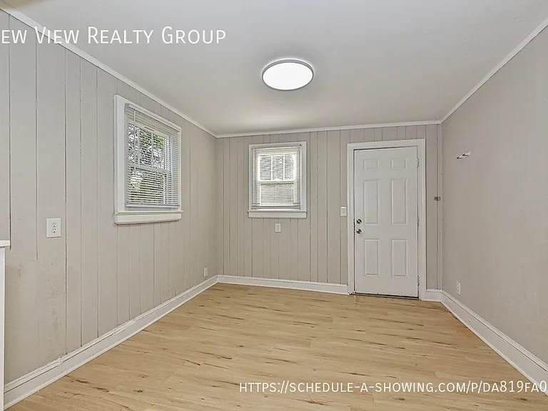 3108 Rush Ave — Photo 12