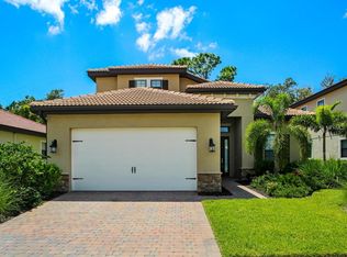 1021 Bluffwood Dr, Nokomis, FL 34275
