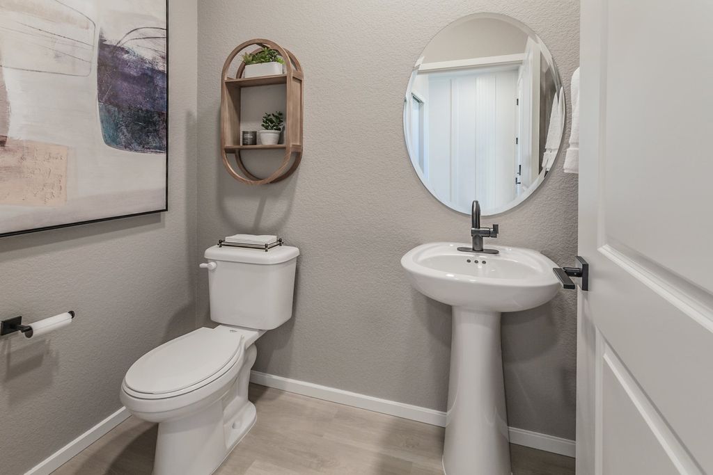 3176 Tourmaline Pl