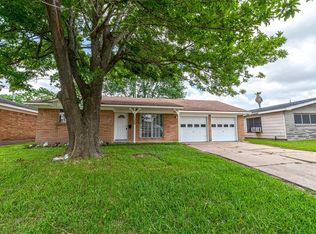 1208 Dunstan Rd, Pasadena, TX 77502