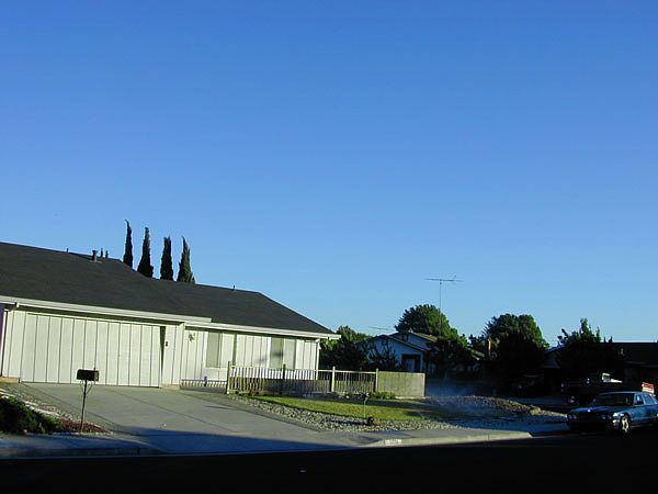 2nd image of 5024 Avenida De Lago