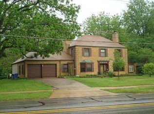 614 S Court St, Crown Point, IN 46307