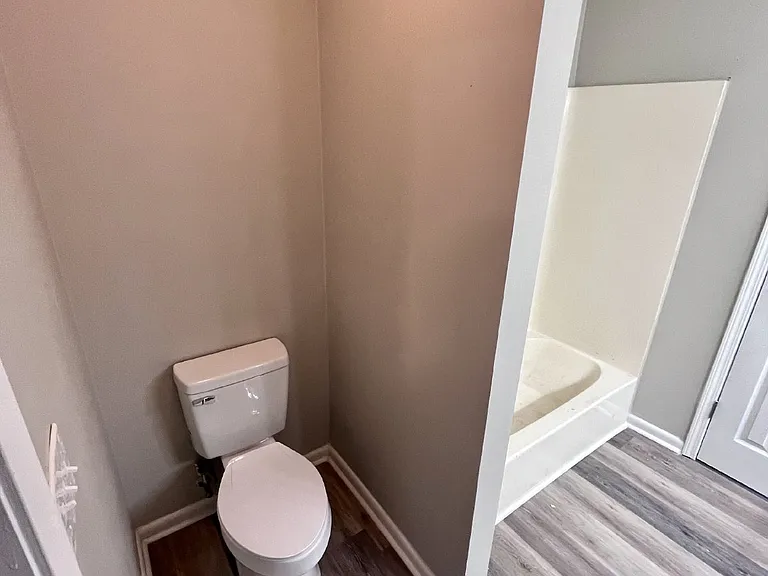 189 Lakeview Dr — Photo 4