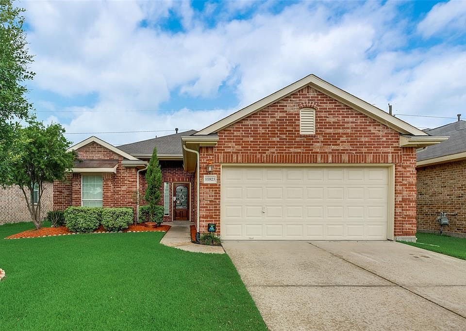 1st image of 11823 Golden Lodge Ln