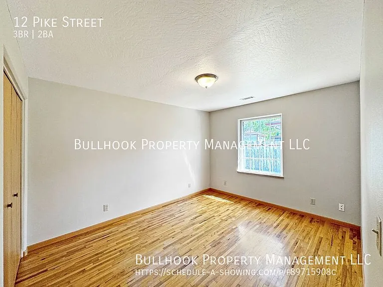 12 Pike St — Photo 9